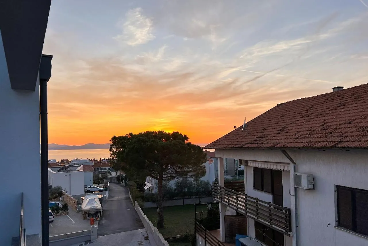 זאדאר Apartman Sea Breeze דירה
