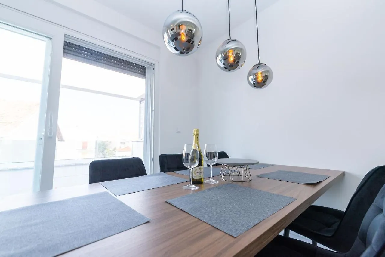 זאדאר Apartman Sea Breeze 0*,