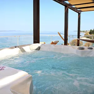 3* Otel Delfin